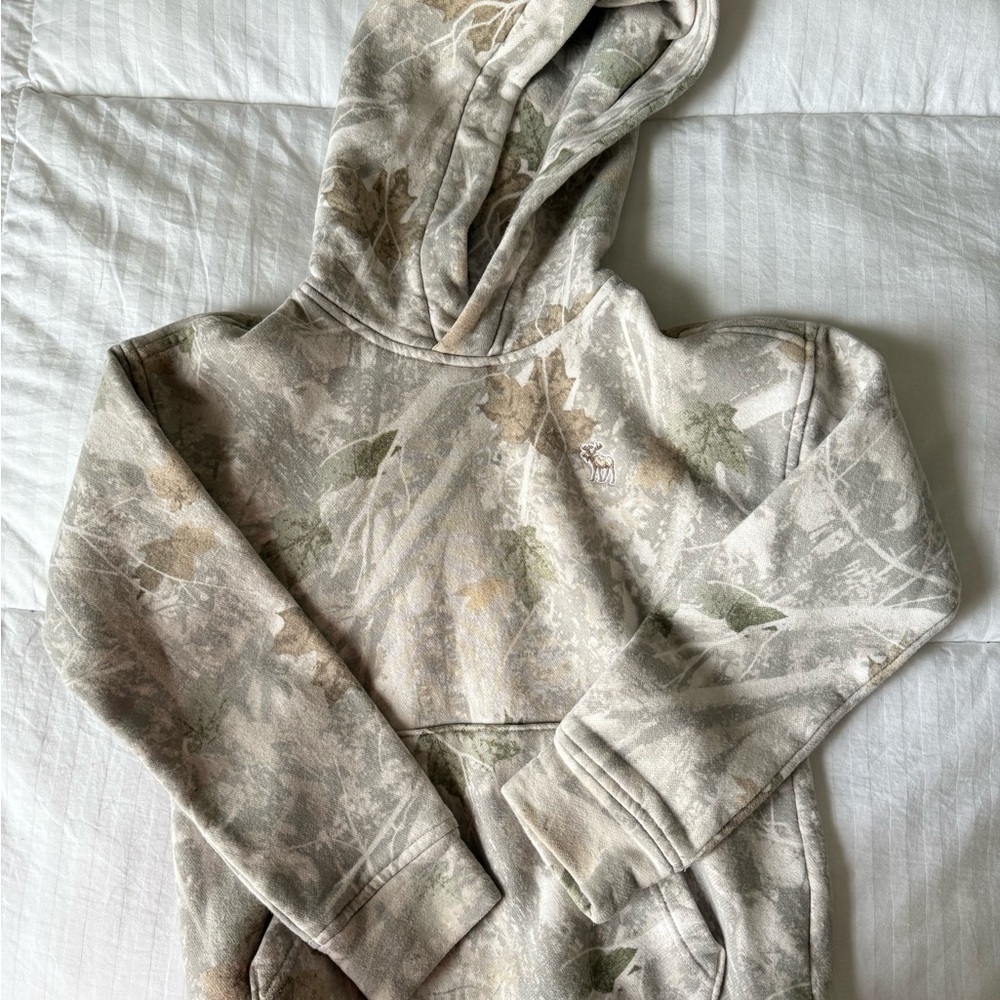Abercrombie Kids camo Patterned Hoodie